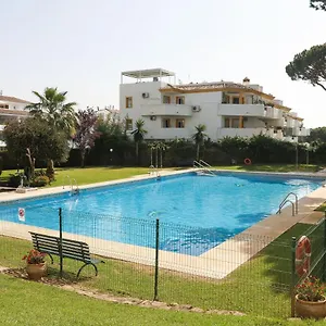  Apartment Family Walking Distance To The Sea And Amenities Spain